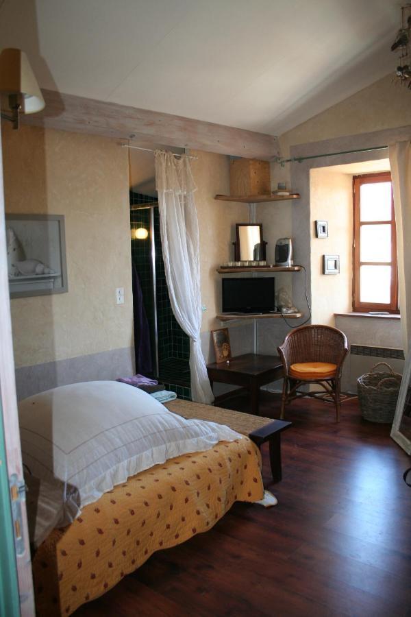 Chambre d'hôtes La Romarine Barnave Exterior foto